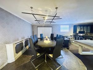Dining Area- click for photo gallery